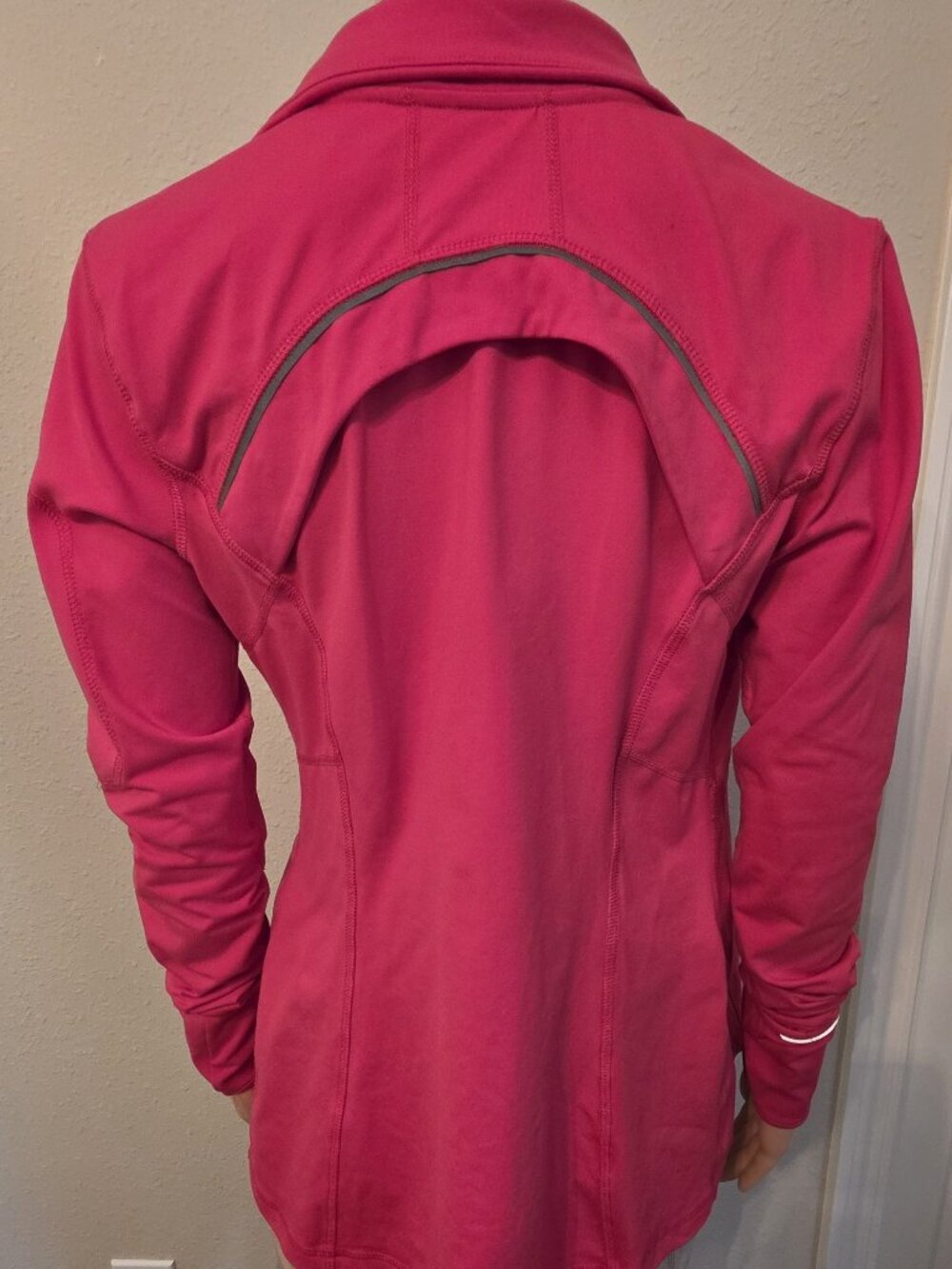 Kirkland Signature Women’s Full‑Zip Athletic Jacket — Size Small - Picture 2 of 10